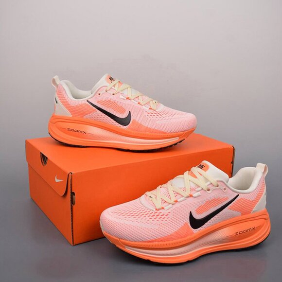 Nike Air Zoom Vomero 18 Running Sneaker Orange - Picture 1 of 9
